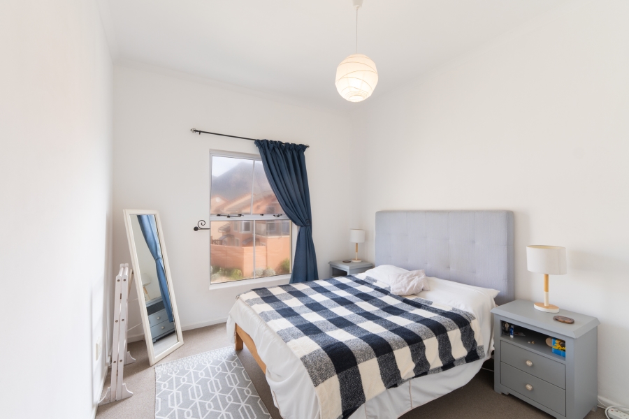 2 Bedroom Property for Sale in Muizenberg Western Cape